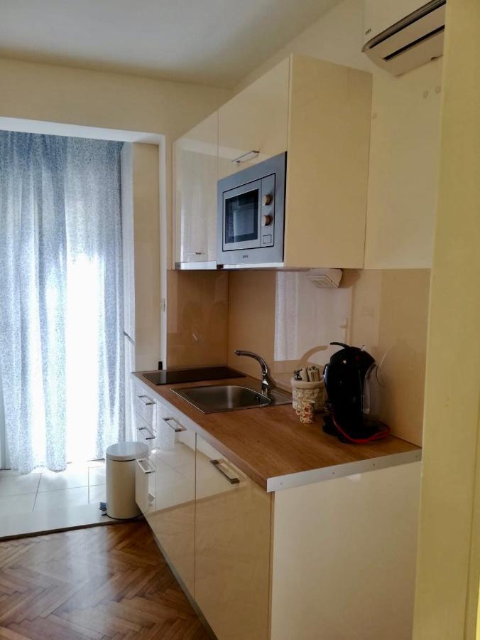 Apartments Iva Und Franka Omiš Eksteriør billede